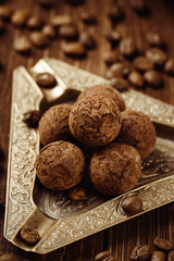 Homemade chocolate truffles with cocoa powder