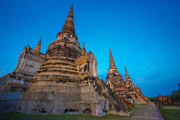 Fototapeta premium Wat Phra Si Sanphet temple in Ayutthaya Historical Park, a UNESCO world heritage site, Thailand