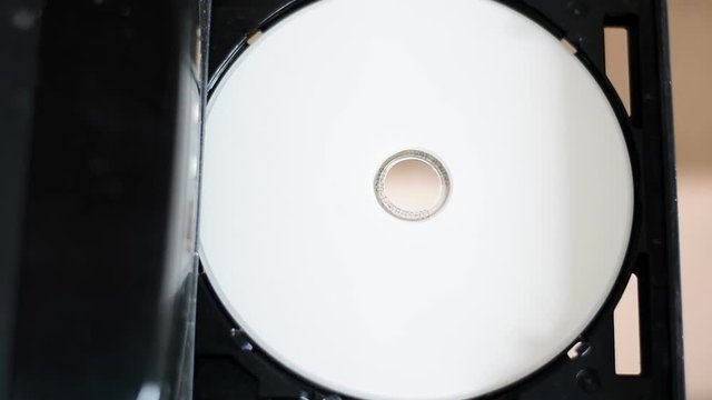 Dvd Rom tray eject open dvd rom , top view