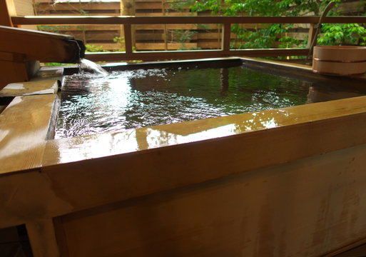 Hotspring and Japanese cypress bathtub