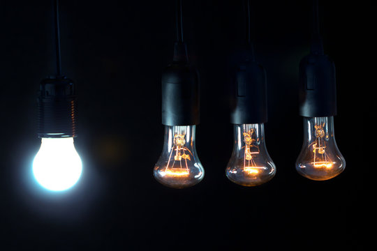Различные типы ламп для освещения,Концепция экономии энергии