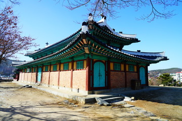 한옥으로 만든 강화성당