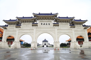 中正紀念堂の門