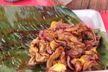 roasted pork is delicious in the market.