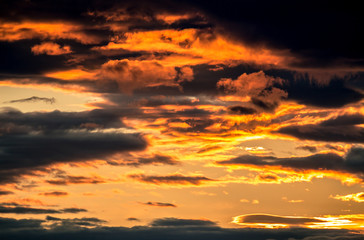 Fototapeta na wymiar Beautiful sky with sunset