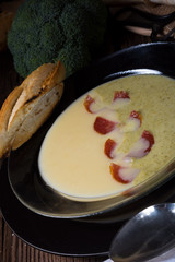 Asparagus broccoli cream soup