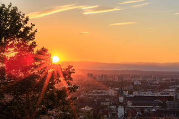 Sonnenuntergang in Freiburg Blick vom Schlossberg