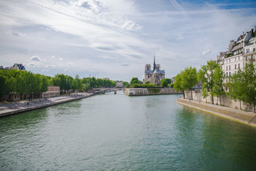     Paris, view of ile saint-louis and quai d'Orleans, with Notre-Dame 