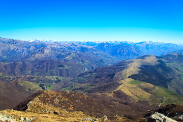 Fototapeta premium Spring is coming in the valley