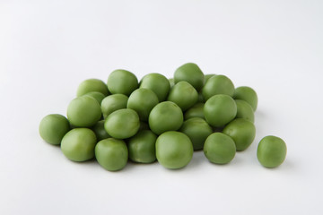 Heap of raw peas isolated on white background