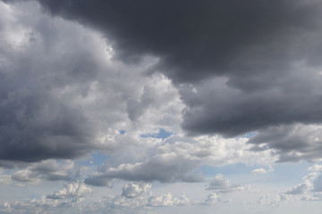 Obraz premium Overcast sky of rain clouds forming in the sky in concept of climate.