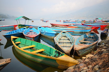 Fototapeta na wymiar Boats in Pokhara