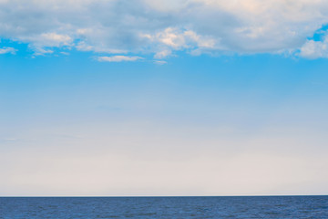 Fototapeta na wymiar blue sky over the sea