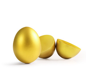 golden  easter egg isolated