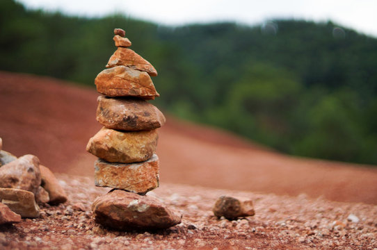 Apachetas , simbolos espirituales de la monta&ntilde;a