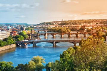 Papier Peint photo Prague Ponts de Prague en été au coucher du soleil. République Tchèque.