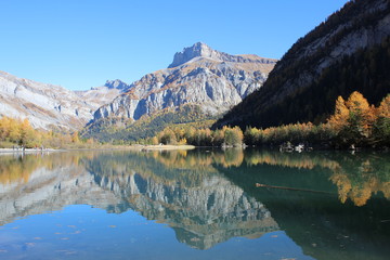 Lac De Derborence en Suisse
