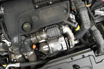 interno motore automobile