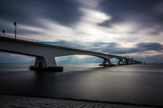 längste Brücke in Niederlande, Zeelandbrug, Zeeland, Zierikzee