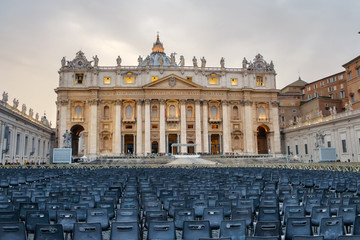 Fototapeta na wymiar Basilica St. Peter in city-state Vatican, Rome, Italy