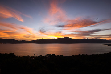 Obraz premium Sunset view from an island