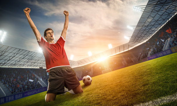 jubelnder Fu&szlig;ballspieler