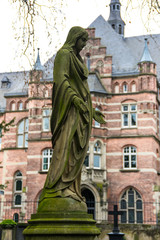 Fototapeta premium Old cemetery in Bonn