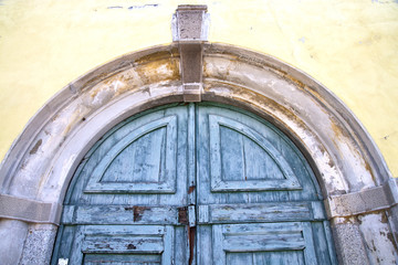 castronno abstract    brass