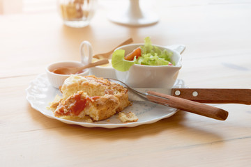 Scones with cheddar and bacon with Vegetable Salad