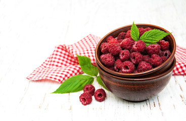 bowl with raspberries