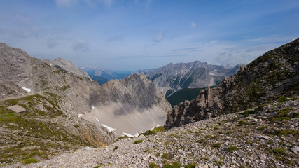 Karwendelgebirge im Sommer 