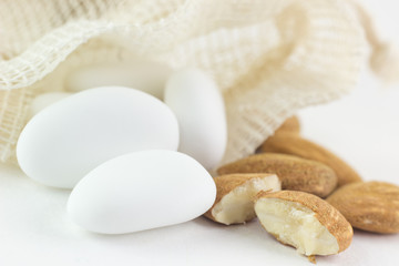 Confetti alle mandorle