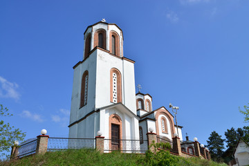 Fototapeta na wymiar Vrsac white church tower