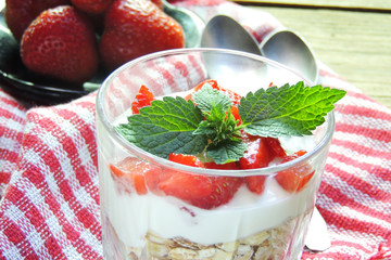 Muesli with strawberries