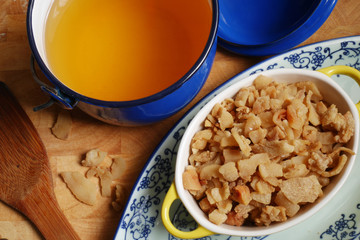 pork oil and crispy fried lard