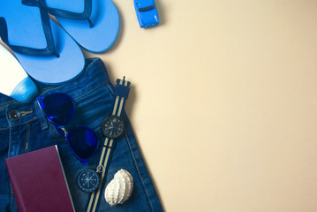  jeans with summer gadget top view