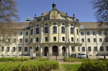 Fototapeta na wymiar Konventgebäude des Klosters St.Blasien, Schwarzwald