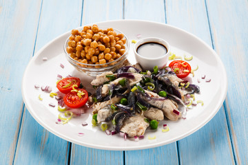 Chinese food with chicken 
