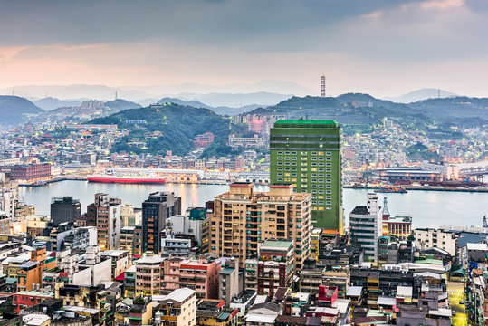 Keelung, Taiwan Skyline