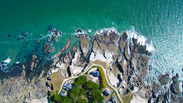 Photo aérienne de la côte Bretonne à la pointe de Penchâteau, Le Pouliguen, France
