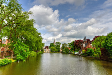 Fototapeta na wymiar Minnewaterpark - Bruges, Belgium