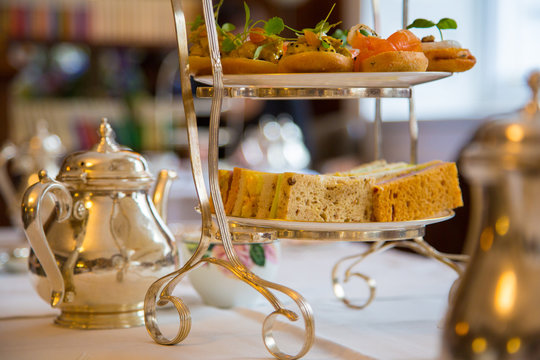 Classical London Afternoon Tea With English Breakfast