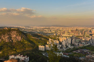 Fototapeta na wymiar city skyline, seoul korea