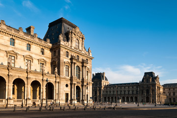 Fototapeta na wymiar French Building at Louvre