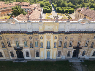 Villa Arconati, Castellazzo, Bollate, Milano, Italia. Vista aerea della Villa Arconati. Giardini e...