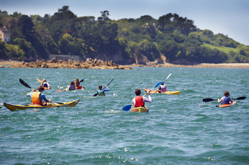 kayak school on the sea