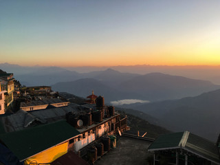 Fototapeta na wymiar Mountain view from Darjeeling city