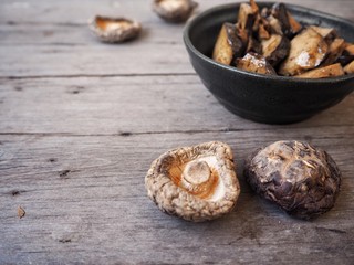Tofu with shiitake mushroom
