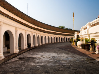 Obraz premium Phra Pathom Chedi the larggest bugghist chedi in the world, Thailand.