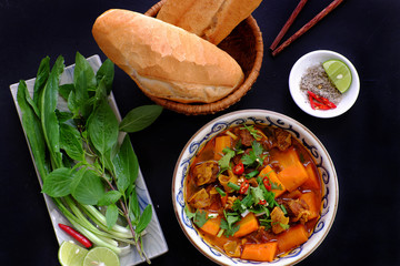 Vietnam food, bread with stewed beef